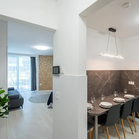 Myflat Wave Garden Апартаменты Шиофок