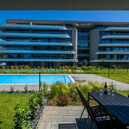 Myflat Wave Garden Апартаменты
